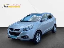 Grau Gebraucht 2012 Hyundai ix35 Edition SUV | 8.440 € (Fairer Preis)