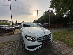 Weiß Gebraucht 2018 Mercedes E200 Avantgarde Kombi | 19.850 € (Guter Preis)