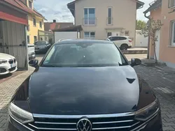 Schwarz Gebraucht 2021 VW Passat Conceptline Kombi | 24.500 € (Etwas zu teuer)