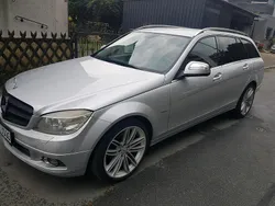 Silber Gebraucht 2008 Mercedes C200 Kombi | 3.950 €