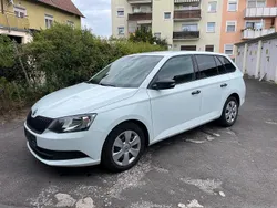 Weiß Gebraucht 2015 Skoda Fabia Kombi | 4.750 € (Guter Preis)