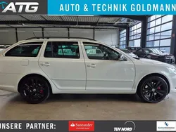 Bila candy/candyweiss Gebraucht 2013 Skoda Octavia RS Kombi | 9.890 € (Superpreis)