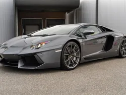 Grau Gebraucht 2015 Lamborghini Aventador | 356.941 €