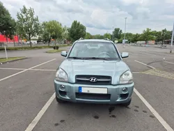 Grau Gebraucht 2005 Hyundai Tucson GLS SUV | 3.499 € (Fairer Preis)