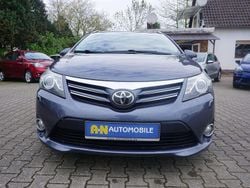 New grayish blue metallic Gebraucht 2012 Toyota Avensis Executive Kombi | 6.450 € (Guter Preis)