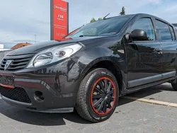 Schwarz Gebraucht 2012 Dacia Sandero Kleinwagen | 2.490 € (Fairer Preis)