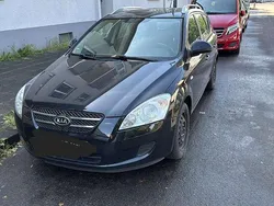 Gebraucht 2009 Kia Ceed Sportswagon Kombi | 1.850 € (Superpreis)