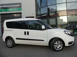 Weiß Gebraucht 2021 Fiat Doblò Van / Kleinbus | 17.400 € (Teuer)