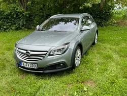 Silber Gebraucht 2014 Opel Insignia Edition Kombi | 5.500 € (Fairer Preis)