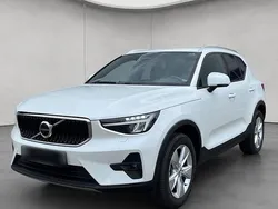 Weiß Gebraucht 2024 Volvo XC40 Core SUV | 33.490 € (Superpreis)