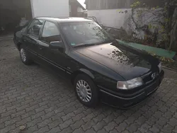 Grün Gebraucht 1995 Opel Vectra Kleinwagen | 3.000 €