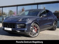 Algarveblaumetallic Gebraucht 2024 Porsche Cayenne S Coupe Coupé | 101.990 €