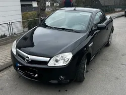 Schwarz Gebraucht 2007 Opel Tigra Enjoy Cabrio | 1.799 € (Guter Preis)