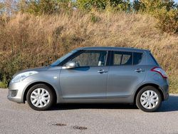 Silber Gebraucht 2012 Suzuki Swift Club Kleinwagen | 7.500 € (Fairer Preis)