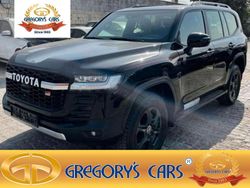 Raven black metallic Neu 2025 Toyota Land Cruiser SUV | 169.336 €