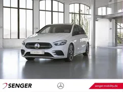 Weiß Gebraucht 2021 Mercedes B180 AMG Van / Kleinbus | 27.790 € (Etwas zu teuer)