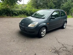 Grau Gebraucht 2005 Ford Fiesta Kleinwagen | 1.299 € (Fairer Preis)