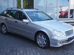 Silber Gebraucht 2004 Mercedes C240 Kombi | 3.490 € (Teuer)