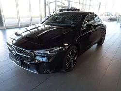 Schwarz Gebraucht 2024 Mercedes CLA180 Limousine | 30.890 € (Guter Preis)