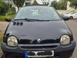 Schwarz Gebraucht 2005 Renault Twingo Kleinwagen | 1.000 € (Fairer Preis)