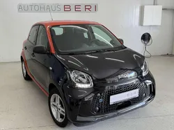 Orange Gebraucht 2021 Smart ForFour Electric Drive Kleinwagen | 8.999 € (Fairer Preis)