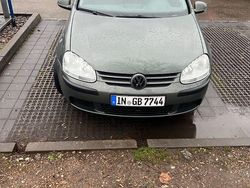 Grün Gebraucht 2005 VW Golf IV Comfortline Limousine | 1.550 € (Guter Preis)