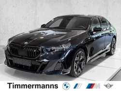 Schwarz Neu 2024 BMW i5 M Sport Limousine | 79.890 € (Teuer)