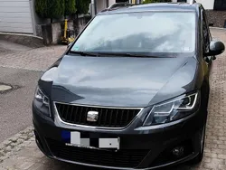 Grau Gebraucht 2011 Seat Alhambra Ecomotive Van / Kleinbus | 13.999 € (Teuer)