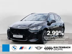 Schwarz Gebraucht 2024 BMW 220 Active Tourer M Sport Van / Kleinbus | 36.890 € (Teuer)