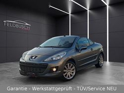 Grau Gebraucht 2011 Peugeot 207 CC Platinum Cabrio | 4.980 € (Fairer Preis)