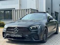 Schwarz Gebraucht 2021 Mercedes E220 AMG line Coupé | 43.990 € (Teuer)