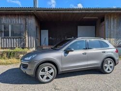 Grau Gebraucht 2013 Porsche Cayenne SUV | 18.950 € (Superpreis)