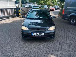 Schwarz Gebraucht 2002 Opel Astra Kombi | 1.500 € (Fairer Preis)