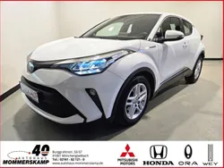 Weiss Gebraucht 2021 Toyota C-HR Business Edition SUV | 21.780 € (Fairer Preis)