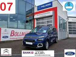 Blau Gebraucht 2019 Citroën Berlingo Shine Van / Kleinbus | 24.950 € (Teuer)