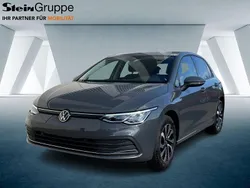 Grau Gebraucht 2022 VW Golf VIII Active Limousine | 22.970 € (Fairer Preis)