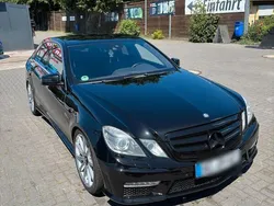 Schwarz Gebraucht 2009 Mercedes E63 AMG AMG Limousine | 19.990 € (Fairer Preis)