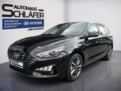 Abyss black / mic Gebraucht 2024 Hyundai i30 Trend Kombi | 23.980 € (Fairer Preis)