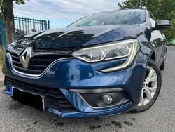 Blau Gebraucht 2019 Renault Mégane GrandTour LIMITED Kombi | 8.500 € (Superpreis)