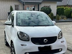 Weiß Gebraucht 2019 Smart ForTwo Cabrio Prime Cabrio | 16.500 € (Guter Preis)