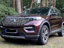 Braun Gebraucht 2020 Ford Explorer Hybrid Platinum SUV | 38.200 € (Superpreis)