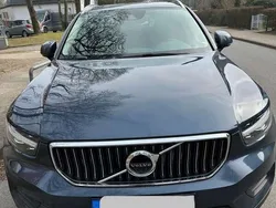 Blau Gebraucht 2019 Volvo XC40 Inscription SUV | 19.500 €