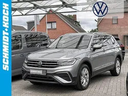 Silber Gebraucht 2024 VW Tiguan Allspace Life SUV | 34.490 € (Superpreis)