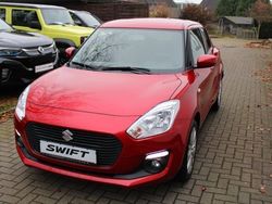 Rot Gebraucht 2018 Suzuki Swift Comfort Kleinwagen | 11.895 € (Fairer Preis)