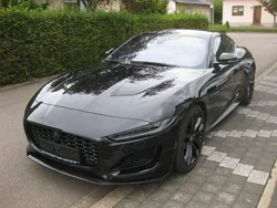 Santorini schwarz Gebraucht 2024 Jaguar F-Type Coupé | 75.900 € (Etwas zu teuer)