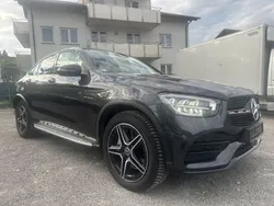 Grau Gebraucht 2021 Mercedes GLC300 AMG line Coupé | 42.999 € (Fairer Preis)