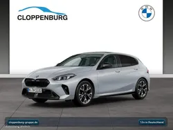 Grau Neu 2025 BMW 120 Performance Kleinwagen | 41.640 € (Etwas zu teuer)