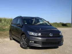 Grau Gebraucht 2018 VW Touran Sound Van / Kleinbus | 23.890 € (Fairer Preis)