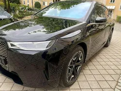 Schwarz Gebraucht 2024 BMW iX SUV | 70.000 € (Fairer Preis)