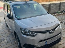 Grau Gebraucht 2022 Toyota Proace City City Van | 26.250 €